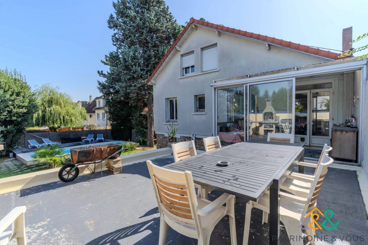 Luxurious equestrian property  Val-De-Marne