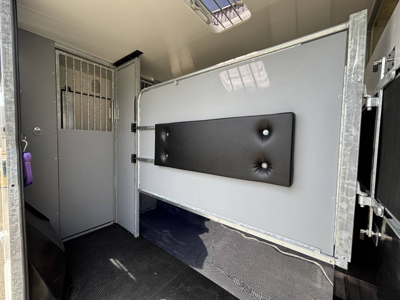 Horsebox HGV AP Petit Nissan Interstar L2 2026 New
