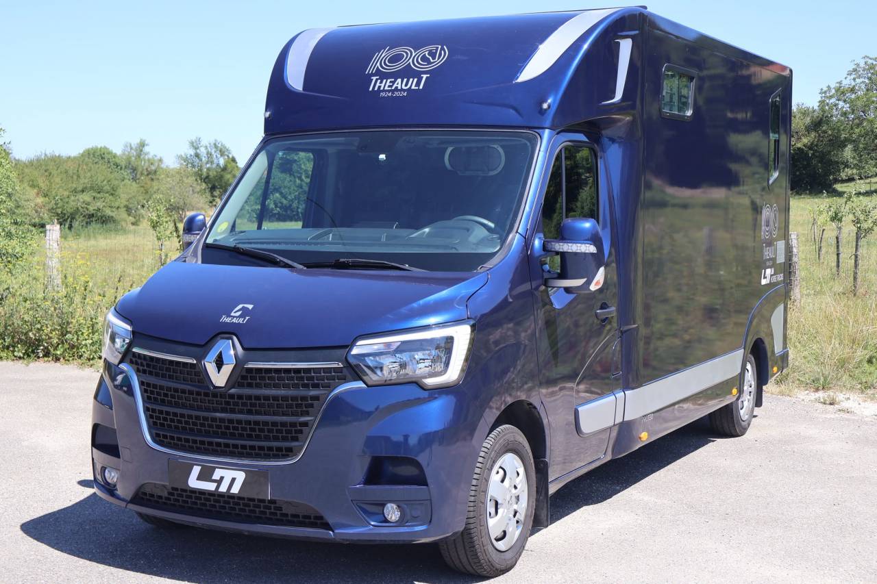 Horsebox HGV Theault THEAULT MASTER 2024 Used