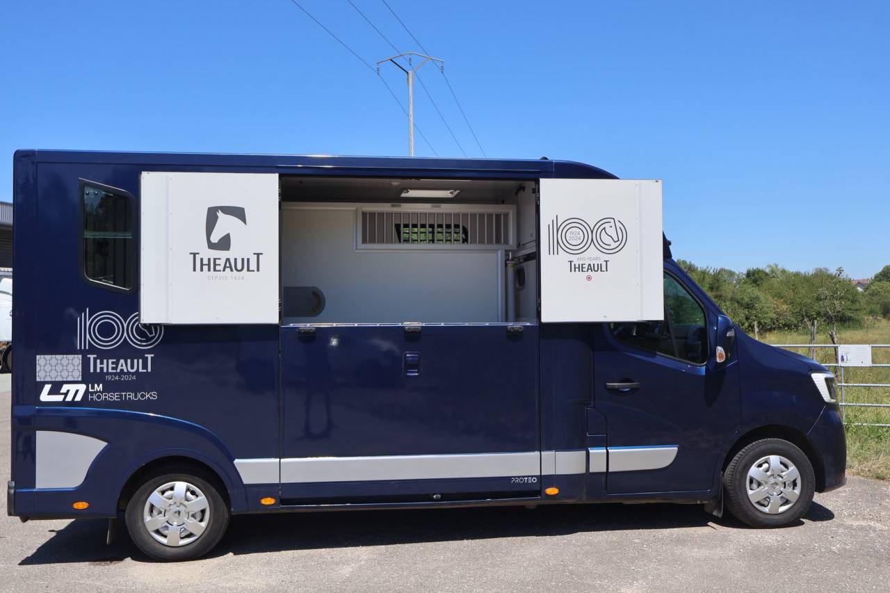 Horsebox HGV Theault THEAULT MASTER 2024 Used