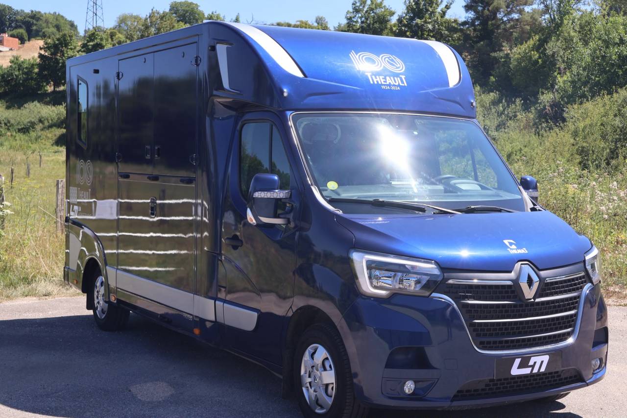 Horsebox HGV Theault THEAULT MASTER 2024 Used