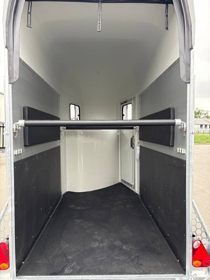 Horse trailer Cheval Liberte Gold One Origins 1,5 Stalls 2026 New
