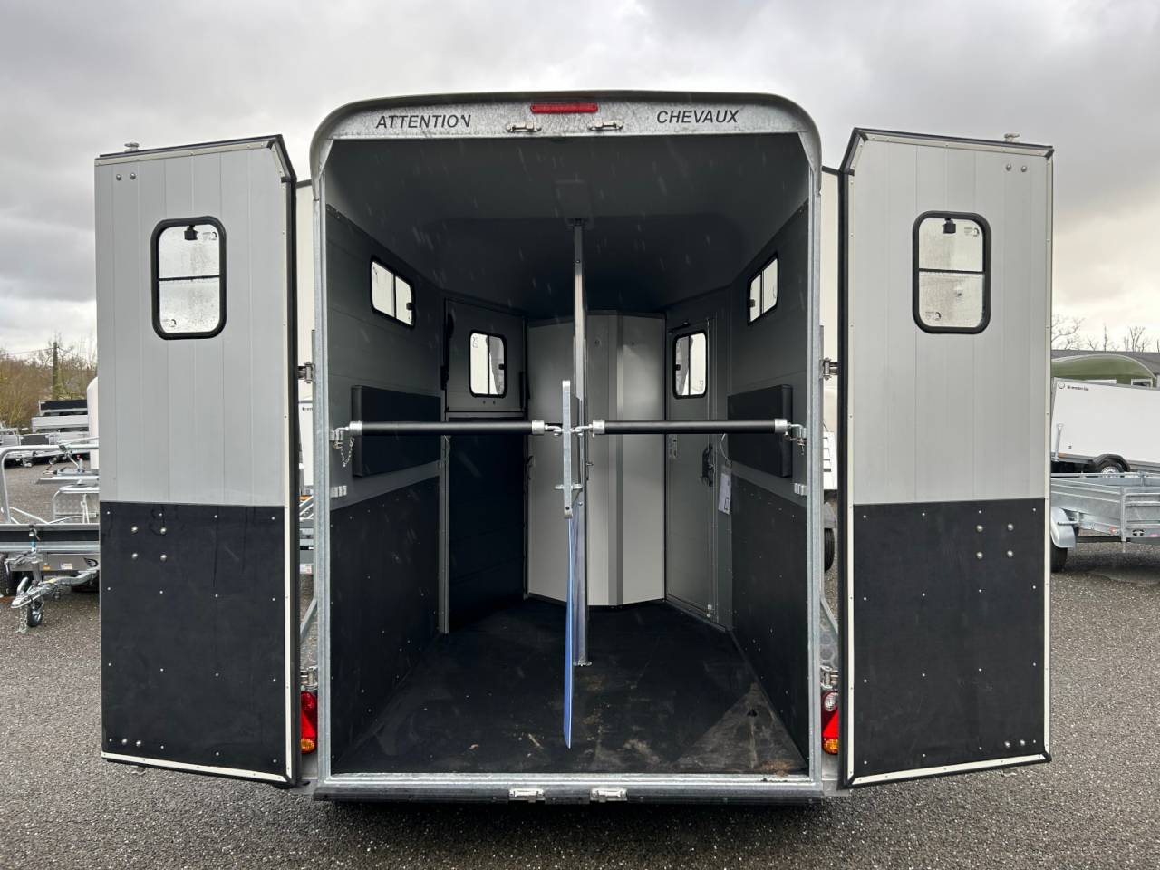 Horse trailer Cheval Liberte Touring country 2 Stalls 2026 New