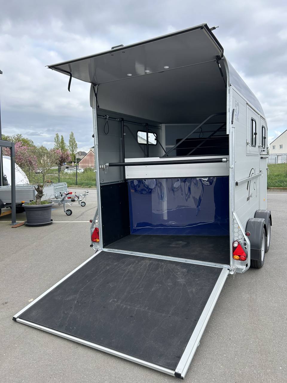 Horse trailer Cheval Liberte Maxi 2 2 Stalls 2026 New