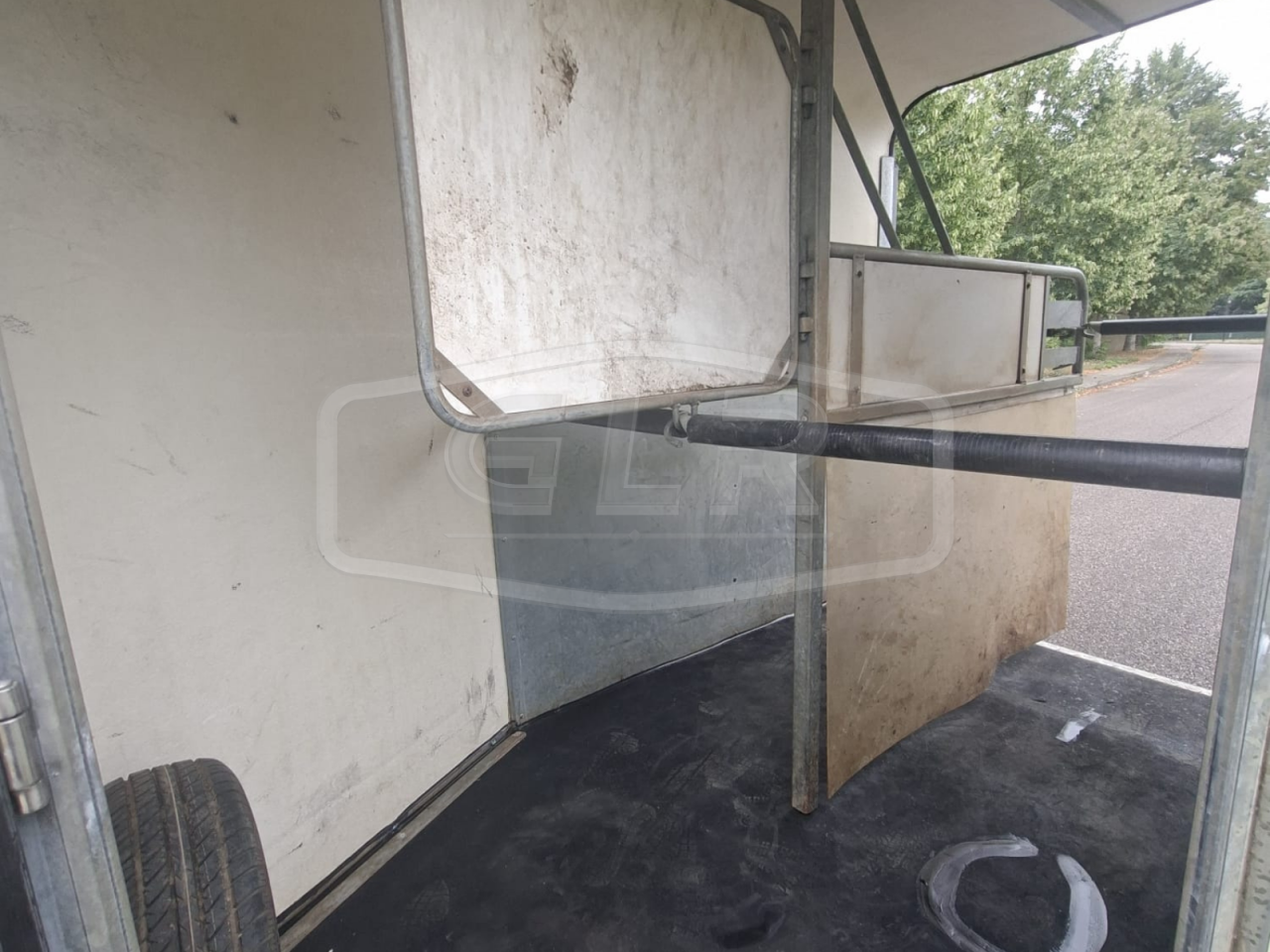 Horse trailer Fautras PROVAN 2 Stalls 2007 Used