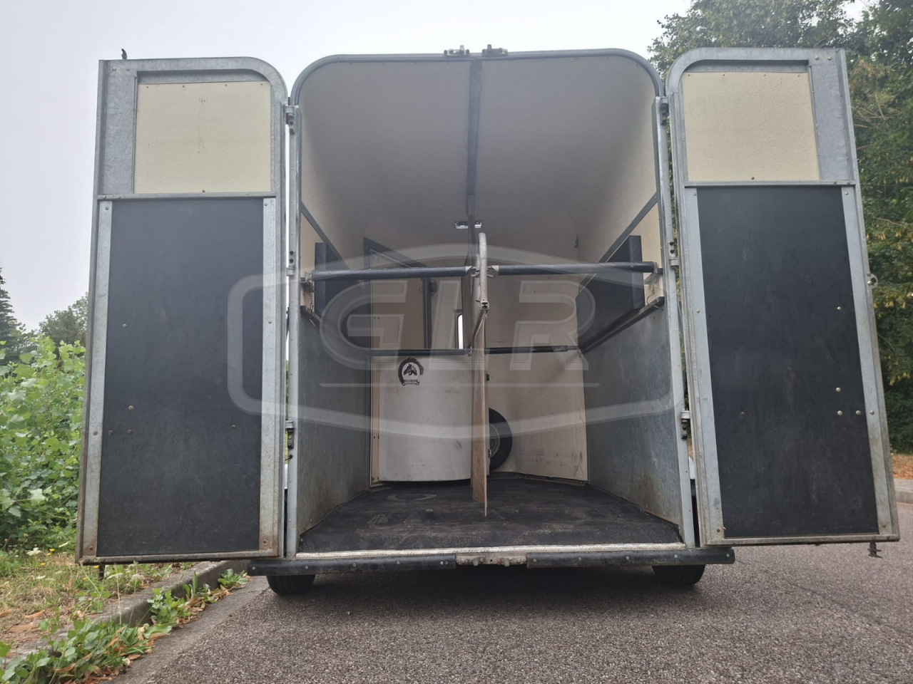 Horse trailer Fautras PROVAN 2 Stalls 2007 Used
