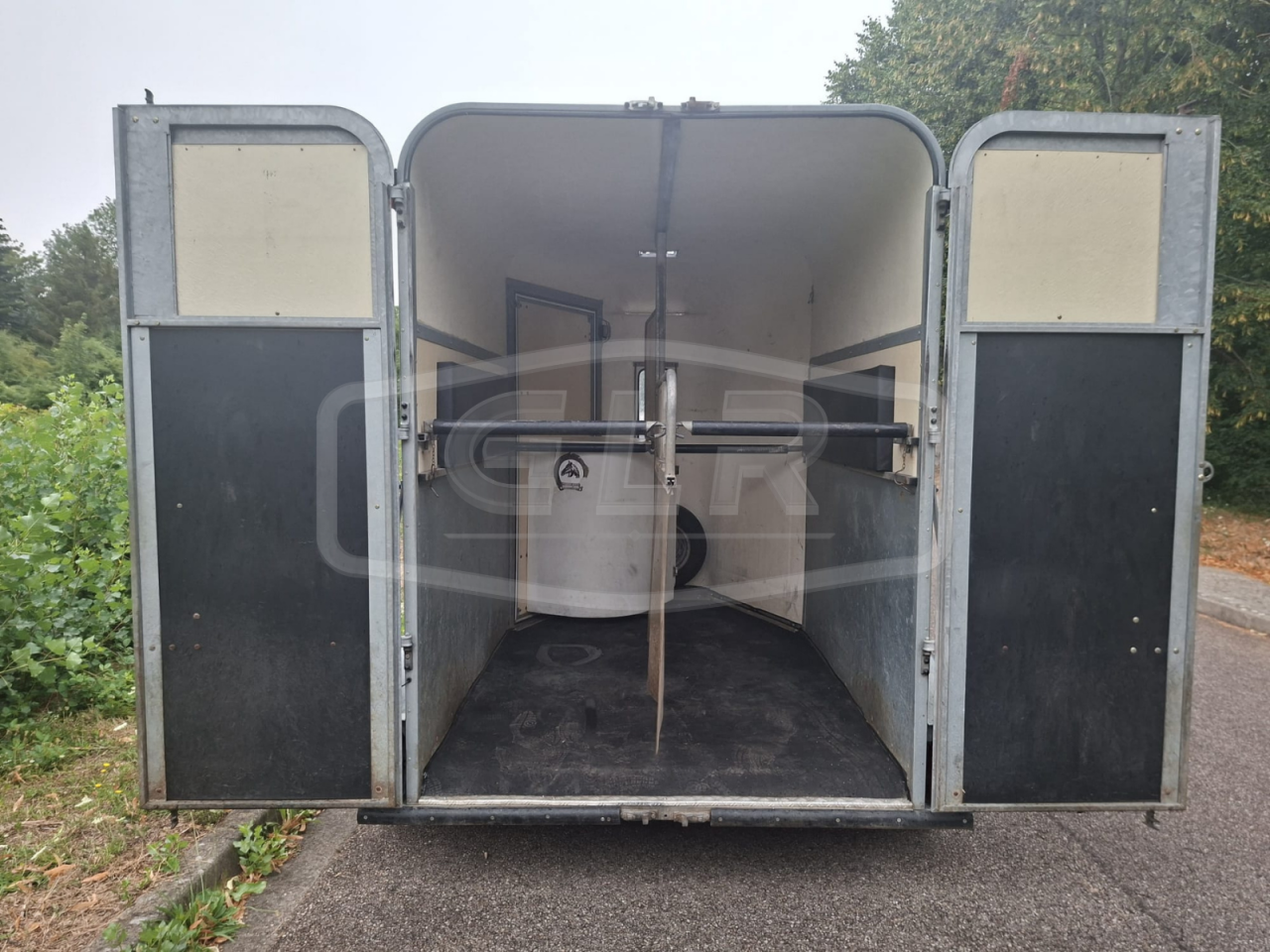 Horse trailer Fautras PROVAN 2 Stalls 2007 Used