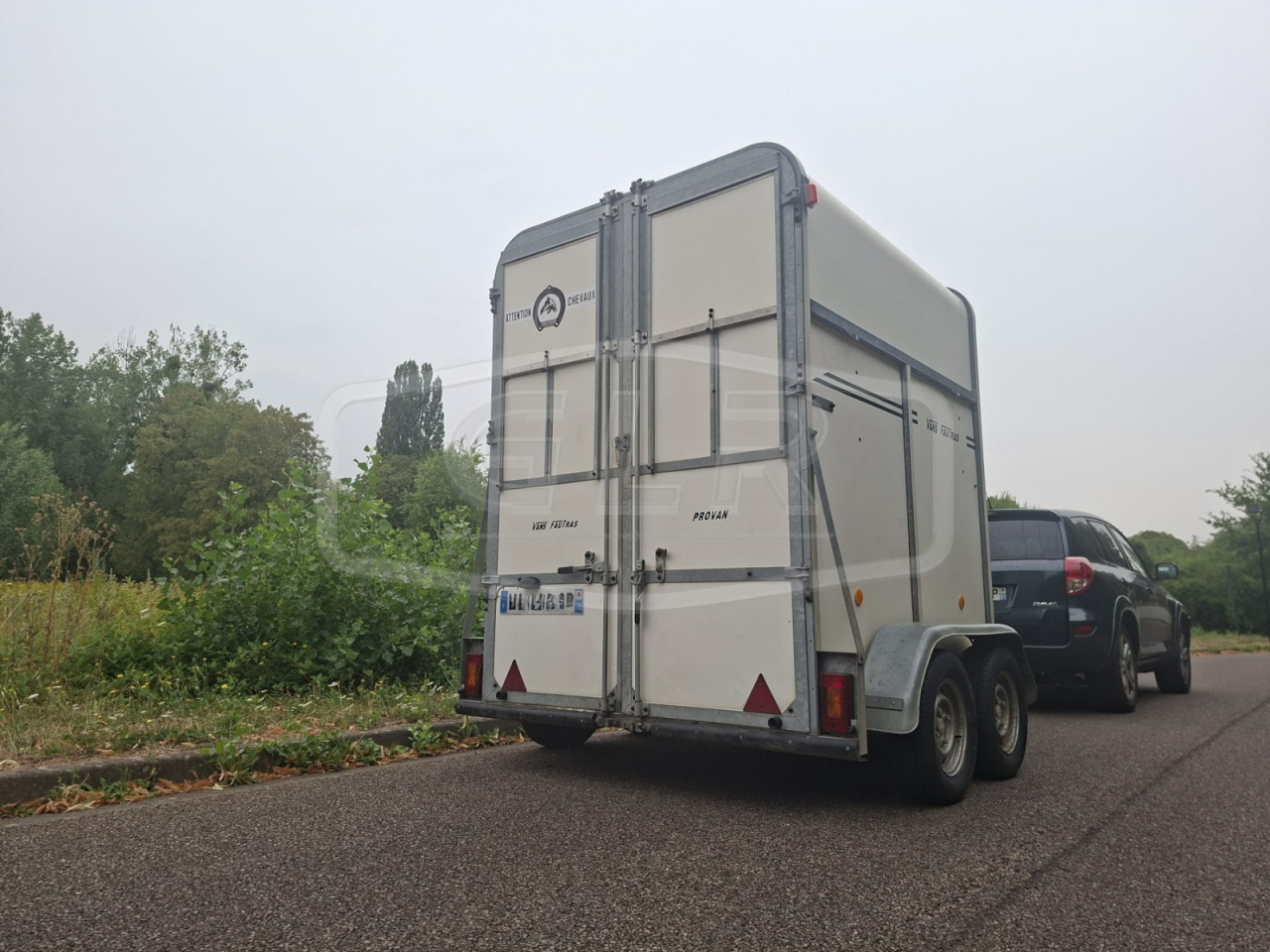 Horse trailer Fautras PROVAN 2 Stalls 2007 Used