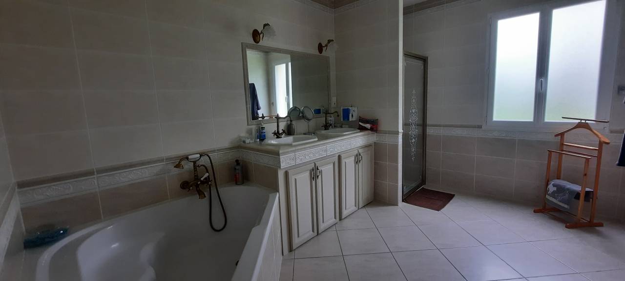 Luxurious equestrian property  Charente-Maritime