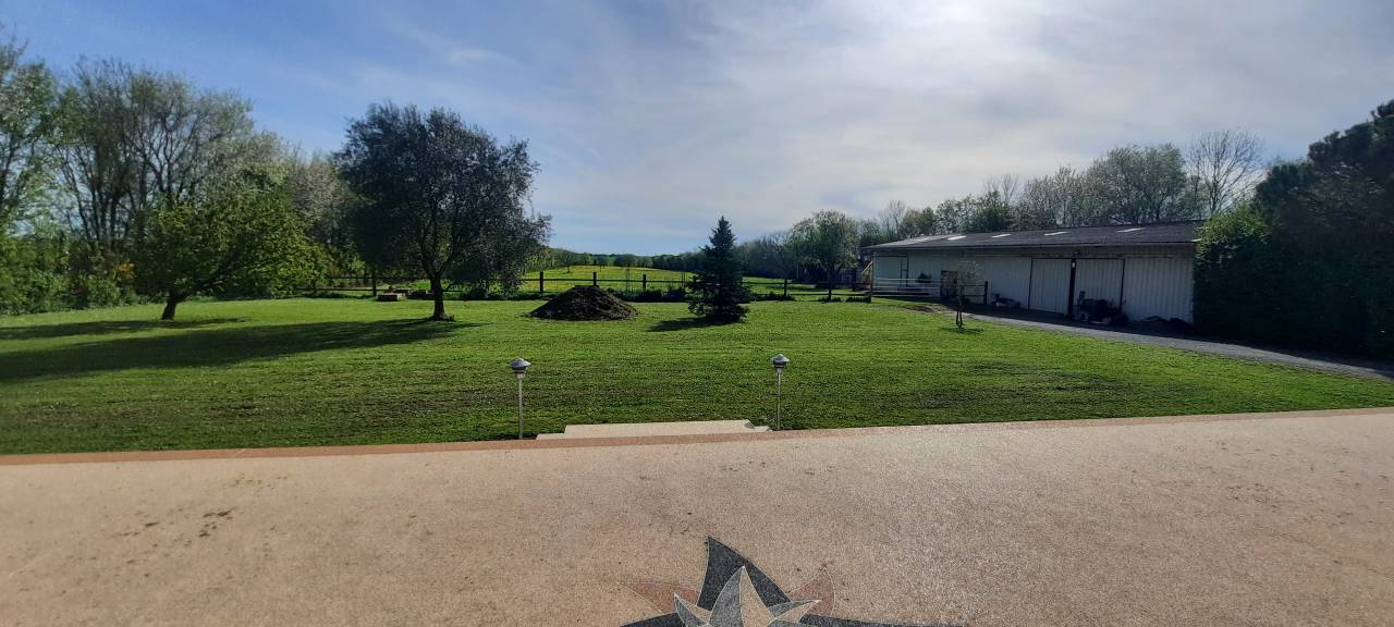 Luxurious equestrian property  Charente-Maritime
