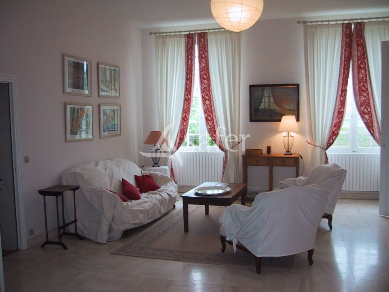 Other country property  Gironde