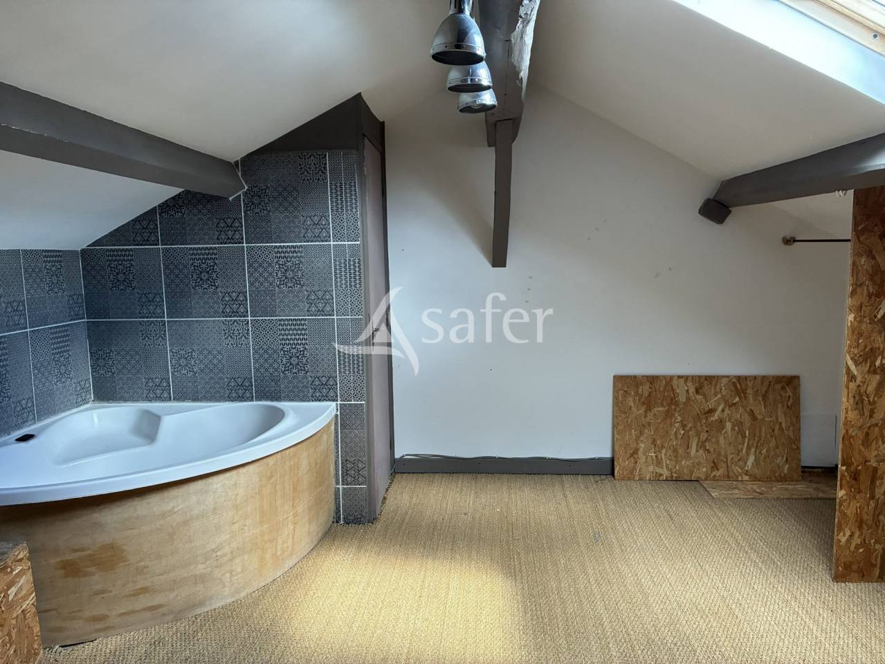 Other country property  Sa&ocirc;ne-et-Loire