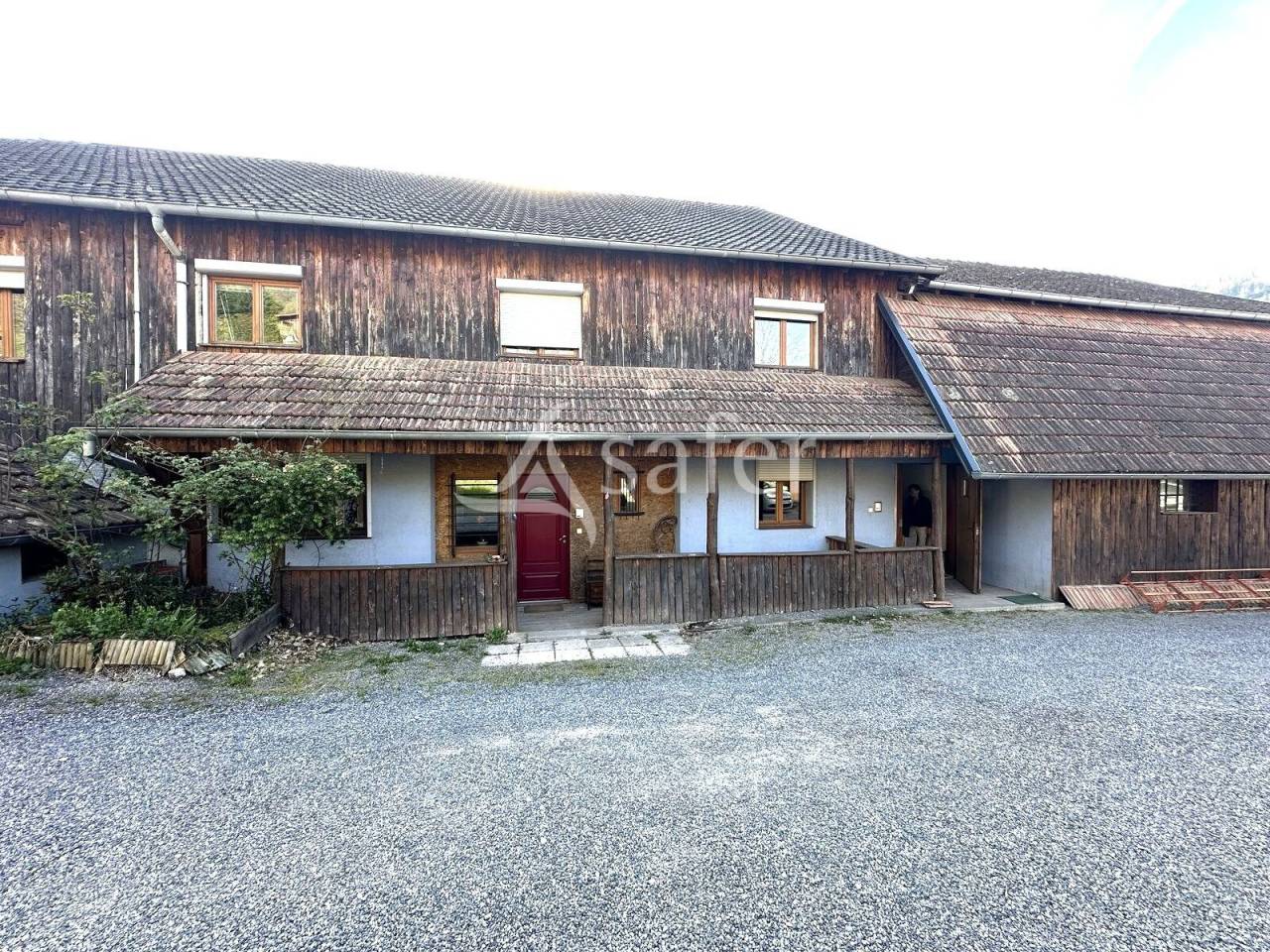 Other country property  Haut-Rhin
