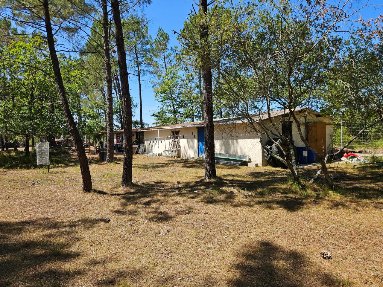 Other country property  Gironde