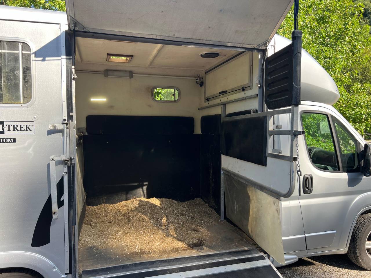 Horsebox HGV Equi-Trek Atom 2018 Used