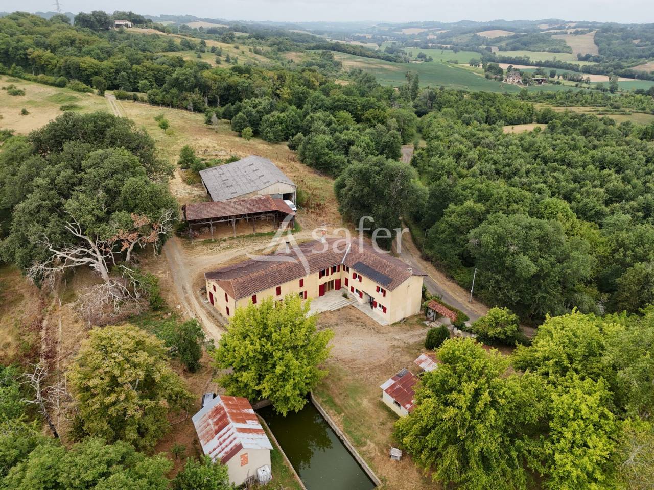 Other country property  Gers