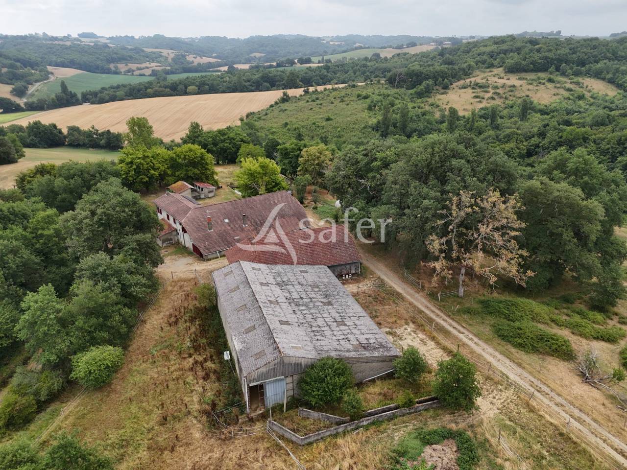 Other country property  Gers