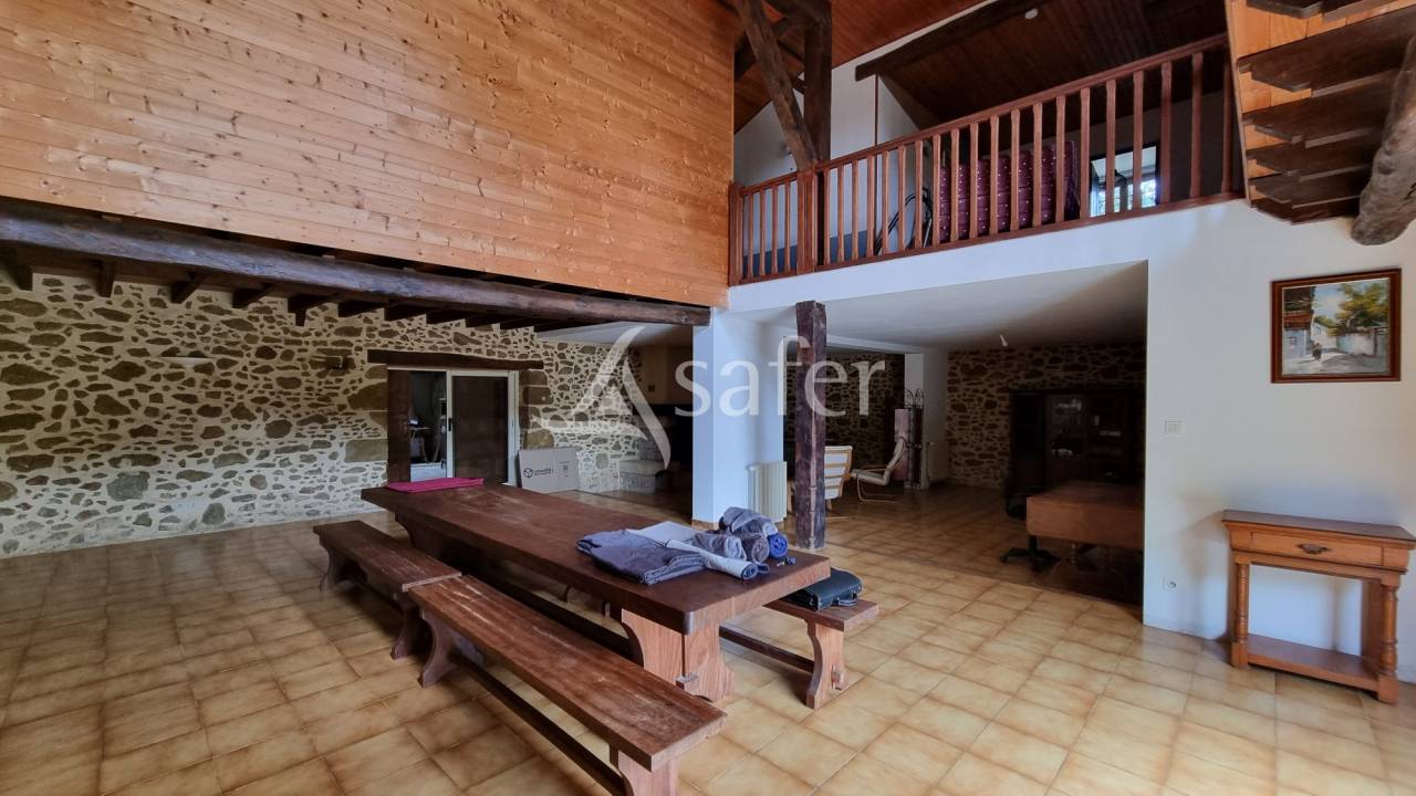 Other country property  Gers