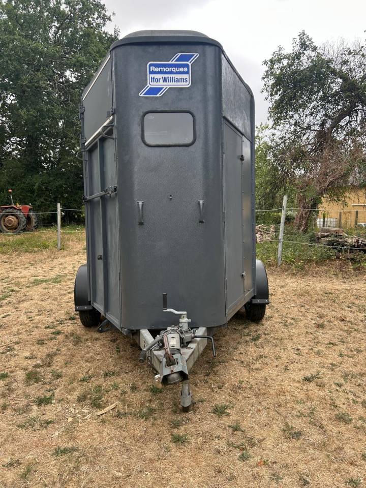 Horse trailer Ifor Williams HB505R 2 Stalls 1996 Used