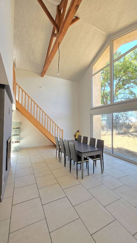Equestrian property  Vend&eacute;e