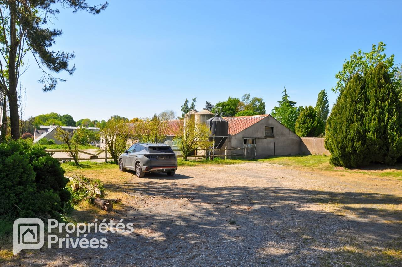 Riding school  Mayenne