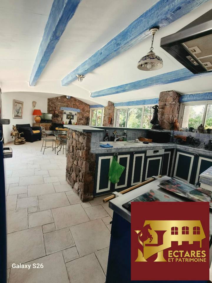 Equestrian property  Var