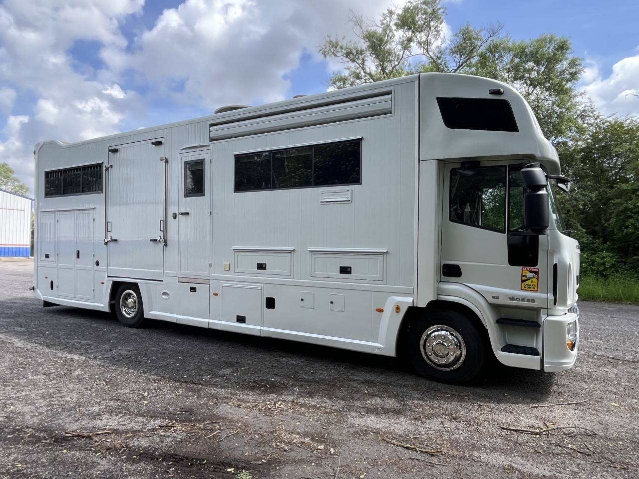 Horsebox NON-HGV Iveco IVECO EUROCARGO 160E28 STX POP OUT 2010 Used