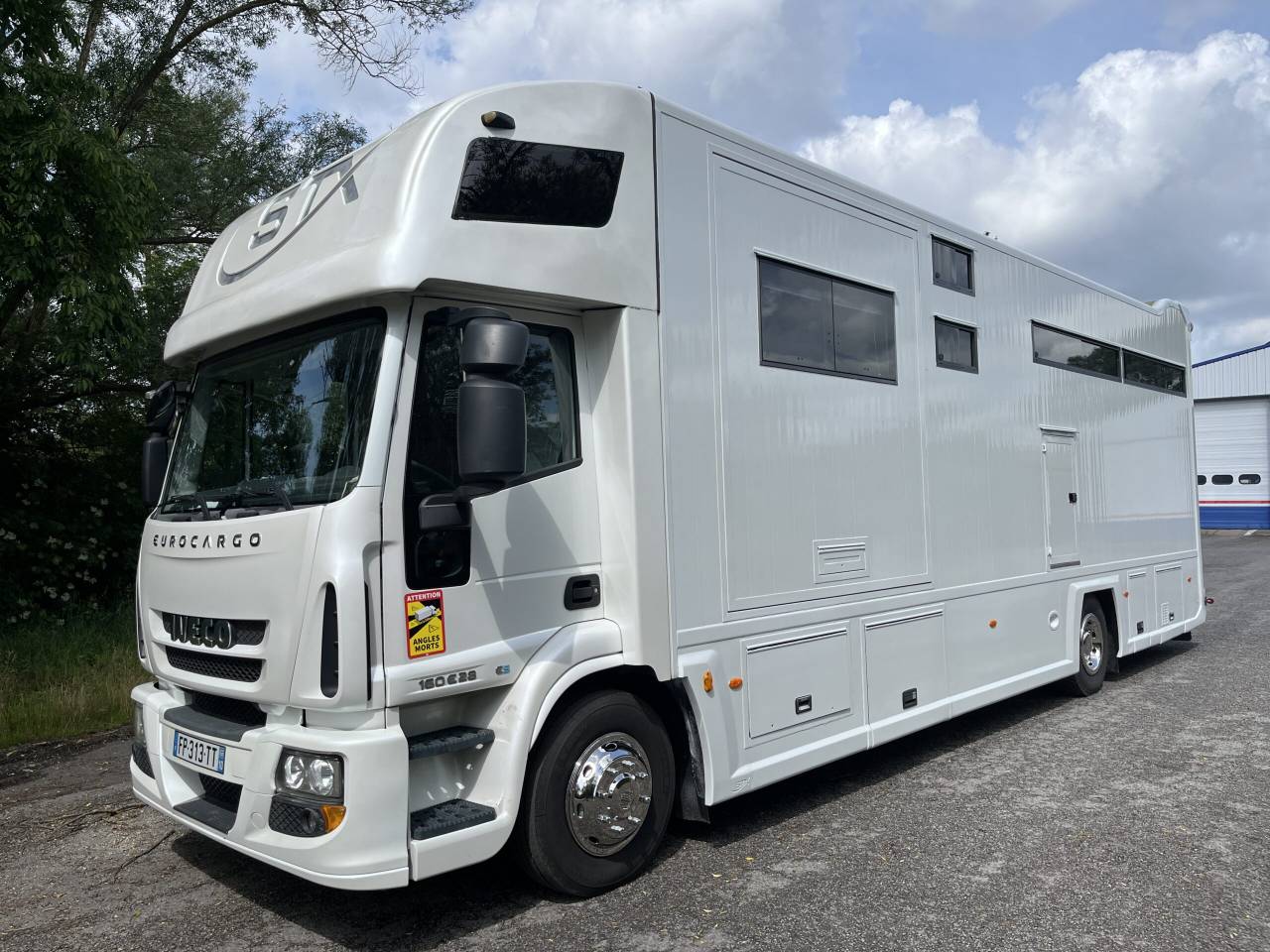 Horsebox NON-HGV Iveco IVECO EUROCARGO 160E28 STX POP OUT 2010 Used