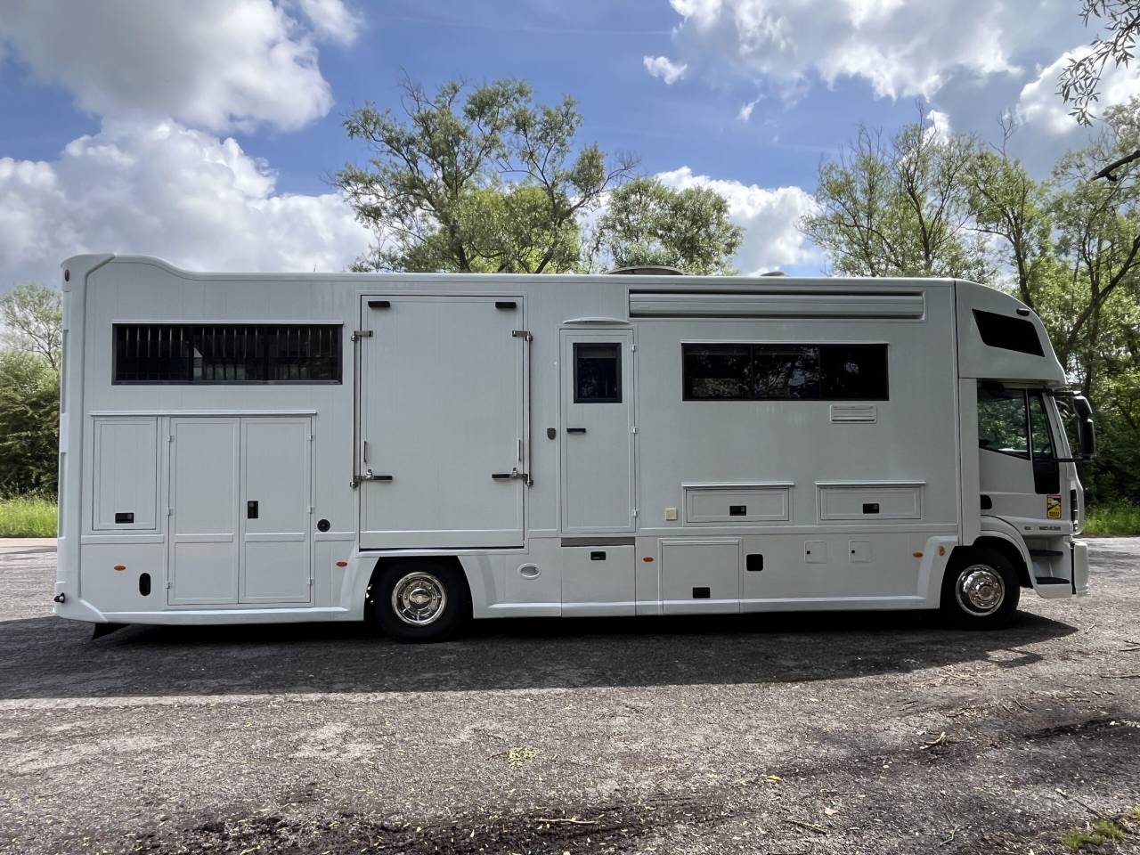 Horsebox NON-HGV Iveco IVECO EUROCARGO 160E28 STX POP OUT 2010 Used