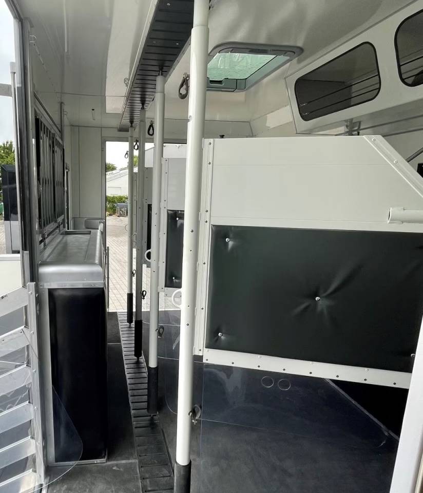 Horsebox NON-HGV Man MAN TGM 15.290 ANKA POP OUT 2025 Used