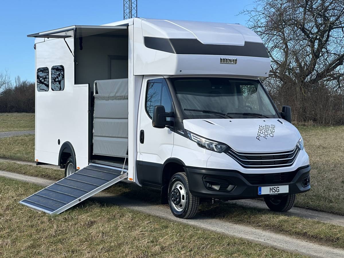 Horsebox NON-HGV Iveco IVECO DAILY 50.210 MSG STABLEHOPPER XXL PLUS 2026 New