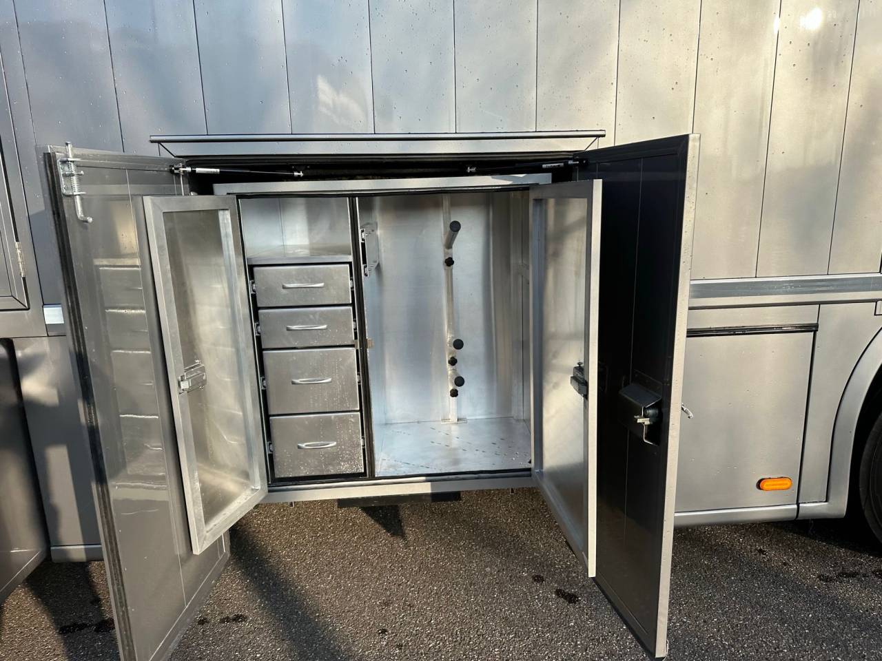 Horsebox NON-HGV HTIs MAN TGS 26.470 HTI PROFESSIONAL 8 2026 New