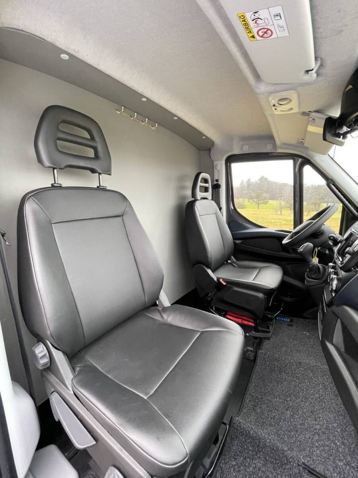 Horsebox NON-HGV Iveco IVECO DAILY 50.210 MSG STABLEHOPPER XXL PLUS 2026 New