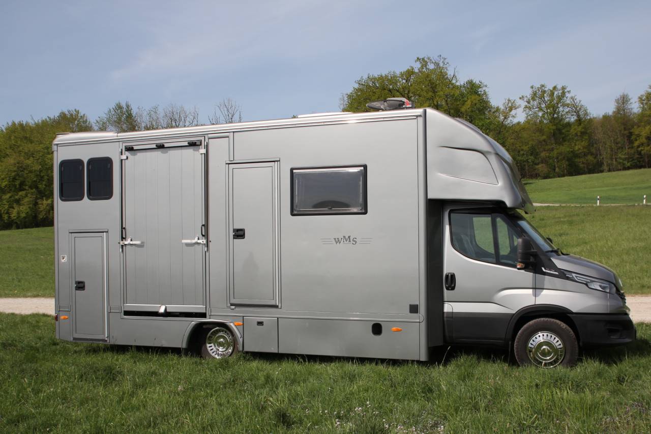 Horsebox NON-HGV Iveco IVECO DAILY 70C21 WMS POP OUT 2026 New