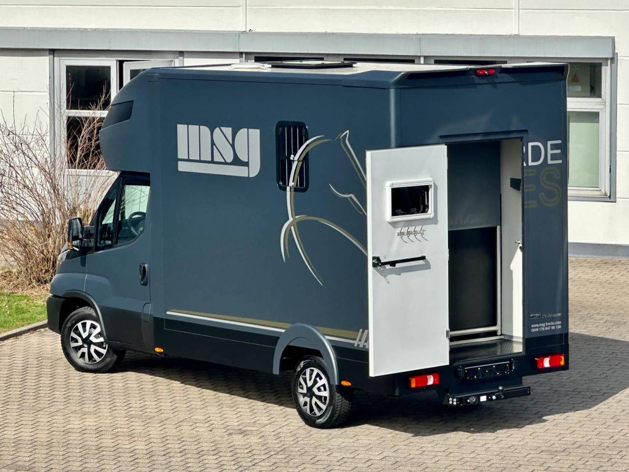 Horsebox HGV Iveco IVECO DAILY 35-210 HI-MATIC MSG STALLION LIGHT 2026 New