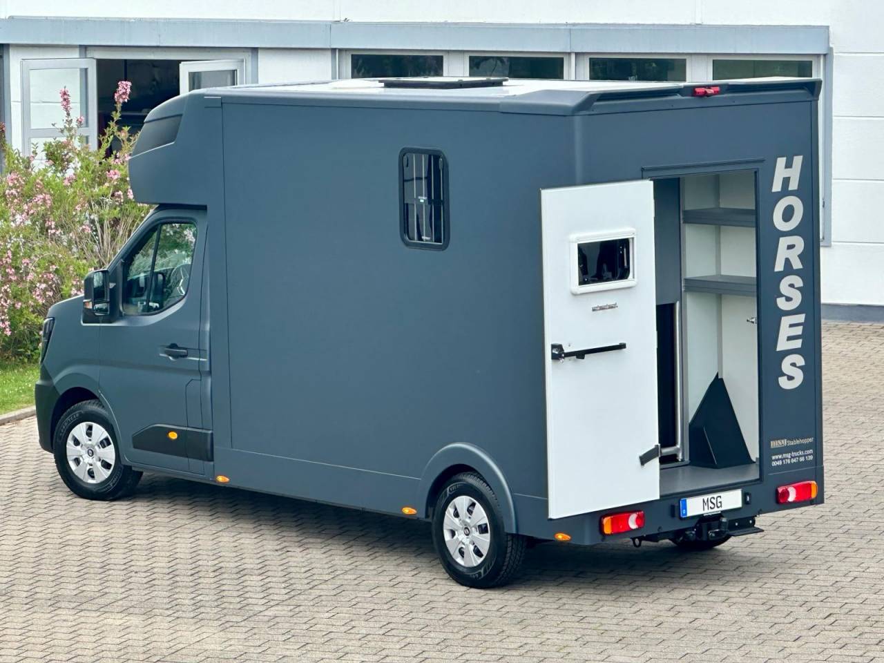 Horsebox HGV Renault RENAULT MASTER 170 MSG STALLION LIGHT AUTOMATIQUE 2026 New
