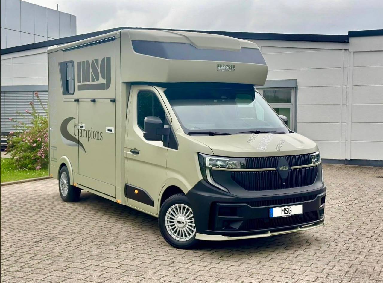 Horsebox HGV Renault RENAULT MASTER 170 MSG STALLION LIGHT AUTOMATIQUE 2026 New