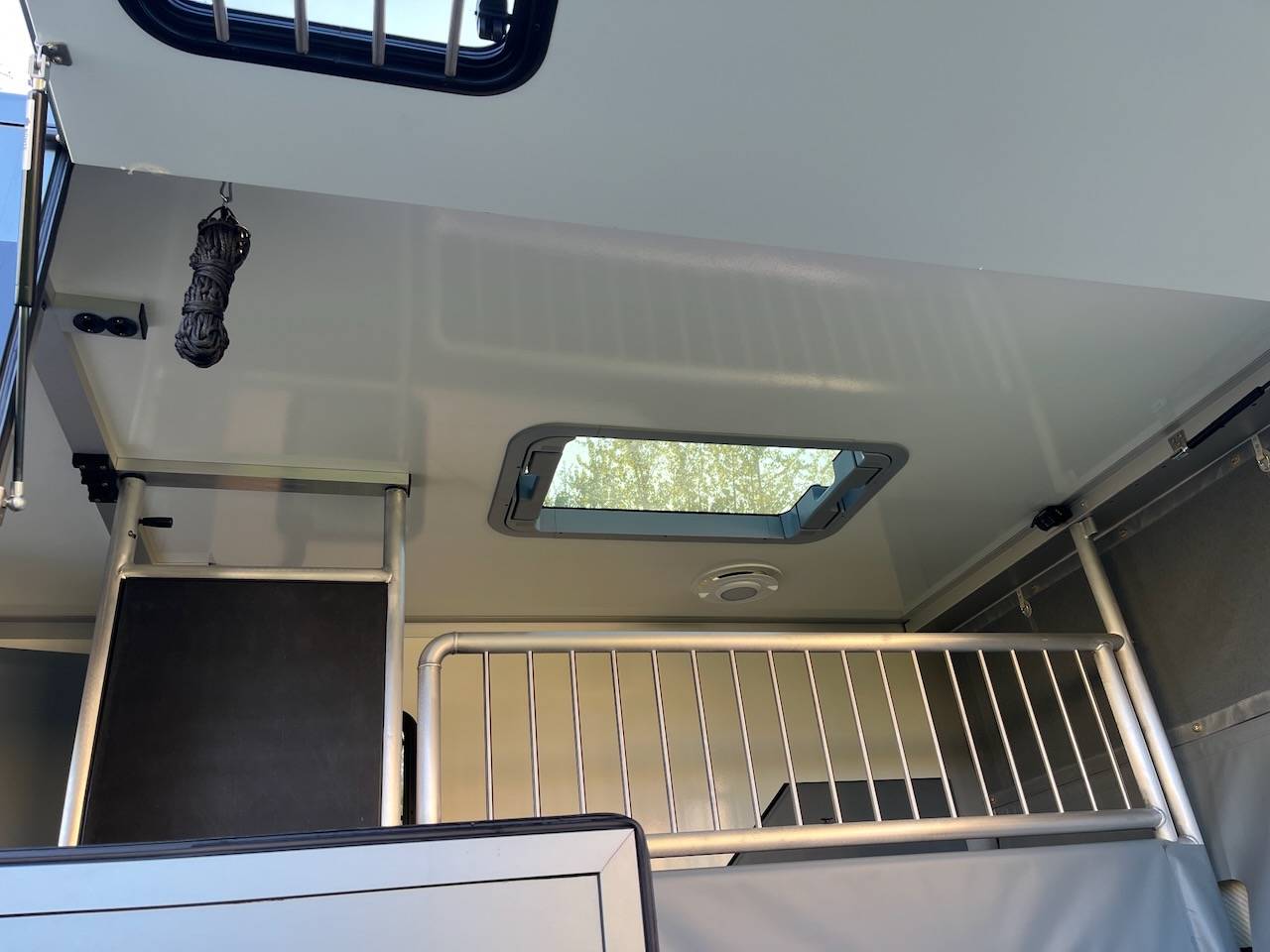 Horsebox HGV Nissan NISSAN INTERSTAR DCI 165 MSG STALLION LIGHT 2026 Used