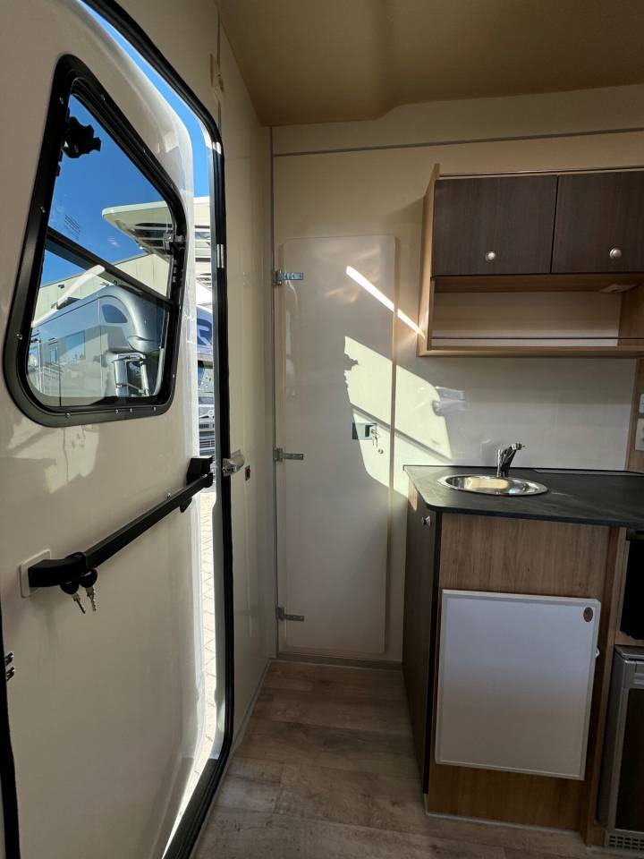Trailer Anka REMORQUE ANKA 1-3 CHEVAUX & GRAND HOME CAR 2026 New