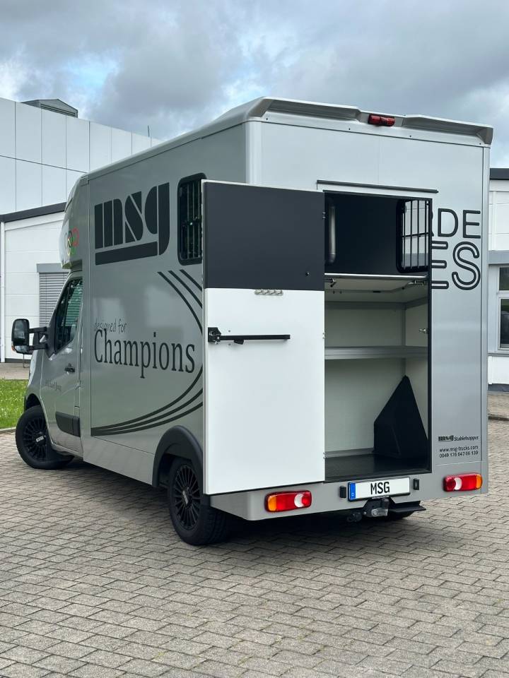 Horsebox HGV Nissan NISSAN INTERSTAR DCI 165 MSG SUPERLIGHT PLUS 2026 New