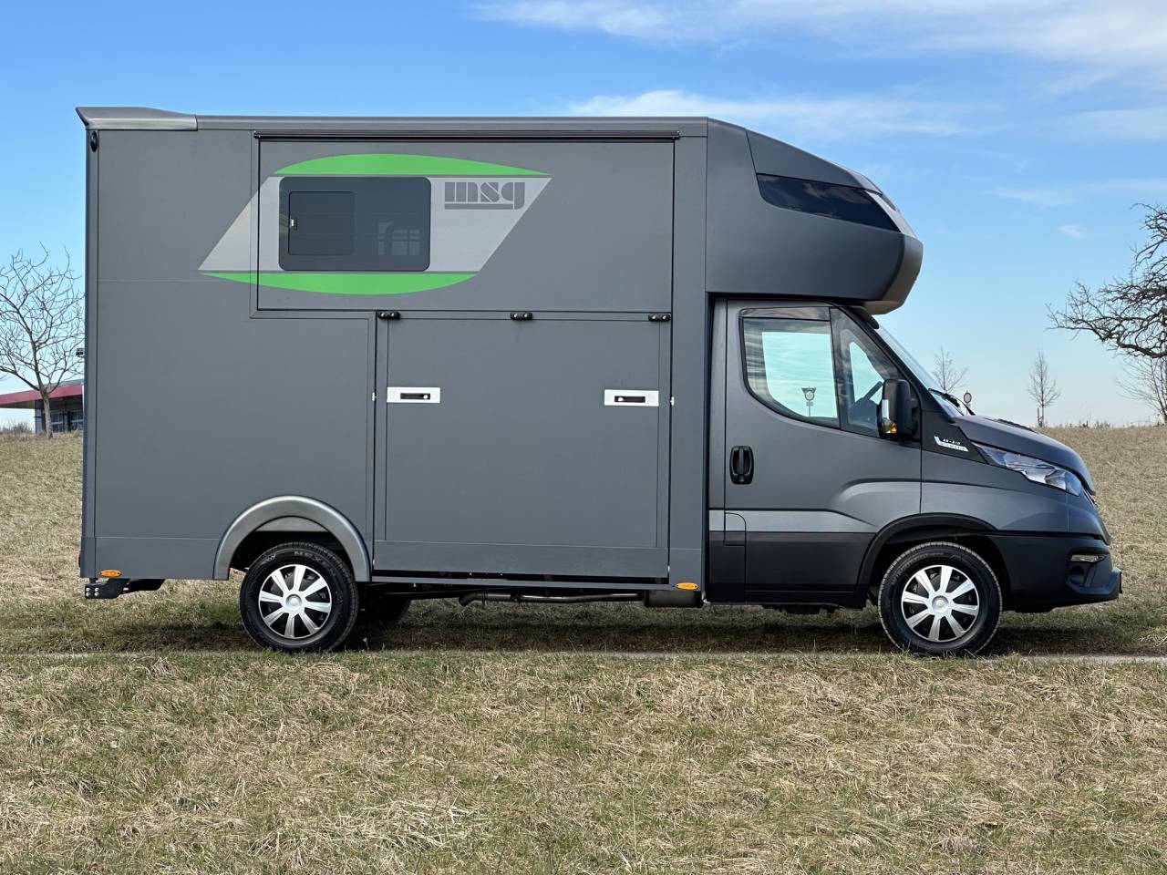 Horsebox HGV Iveco IVECO DAILY 35-210 HI-MATIC MSG STALLION LIGHT 2026 New