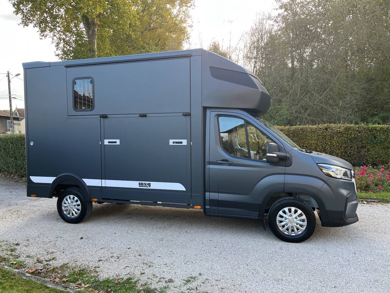 Horsebox HGV Autre marque MAXUS DELIVER 9 LUXURY MSG STALLION LIGHT 2025 Used