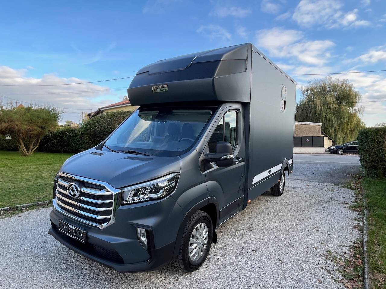 Horsebox HGV Autre marque MAXUS DELIVER 9 LUXURY MSG STALLION LIGHT 2025 Used