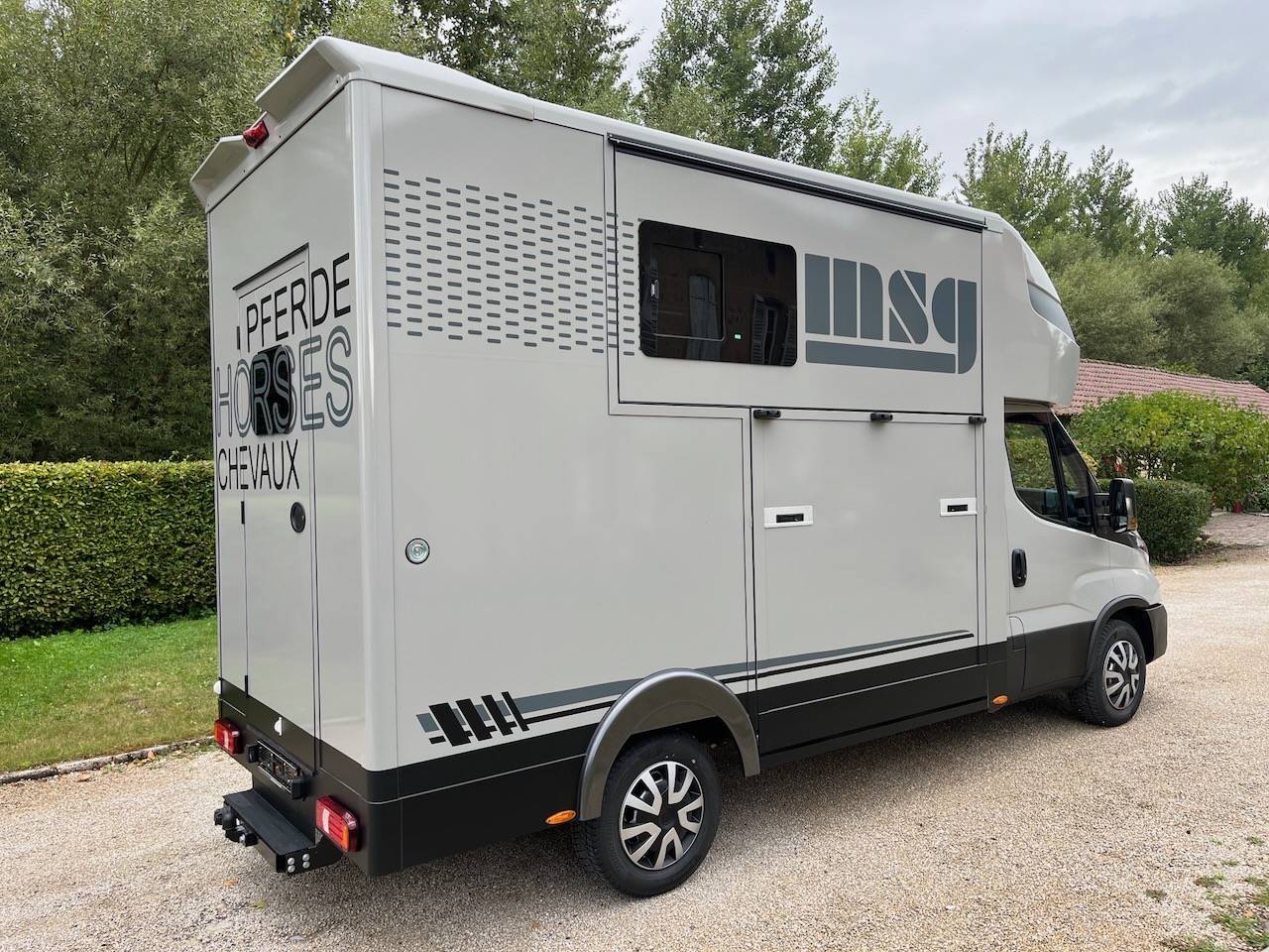 Horsebox HGV Iveco IVECO DAILY 35S210 HI-MATIC MSG STALLION LIGHT 2026 New