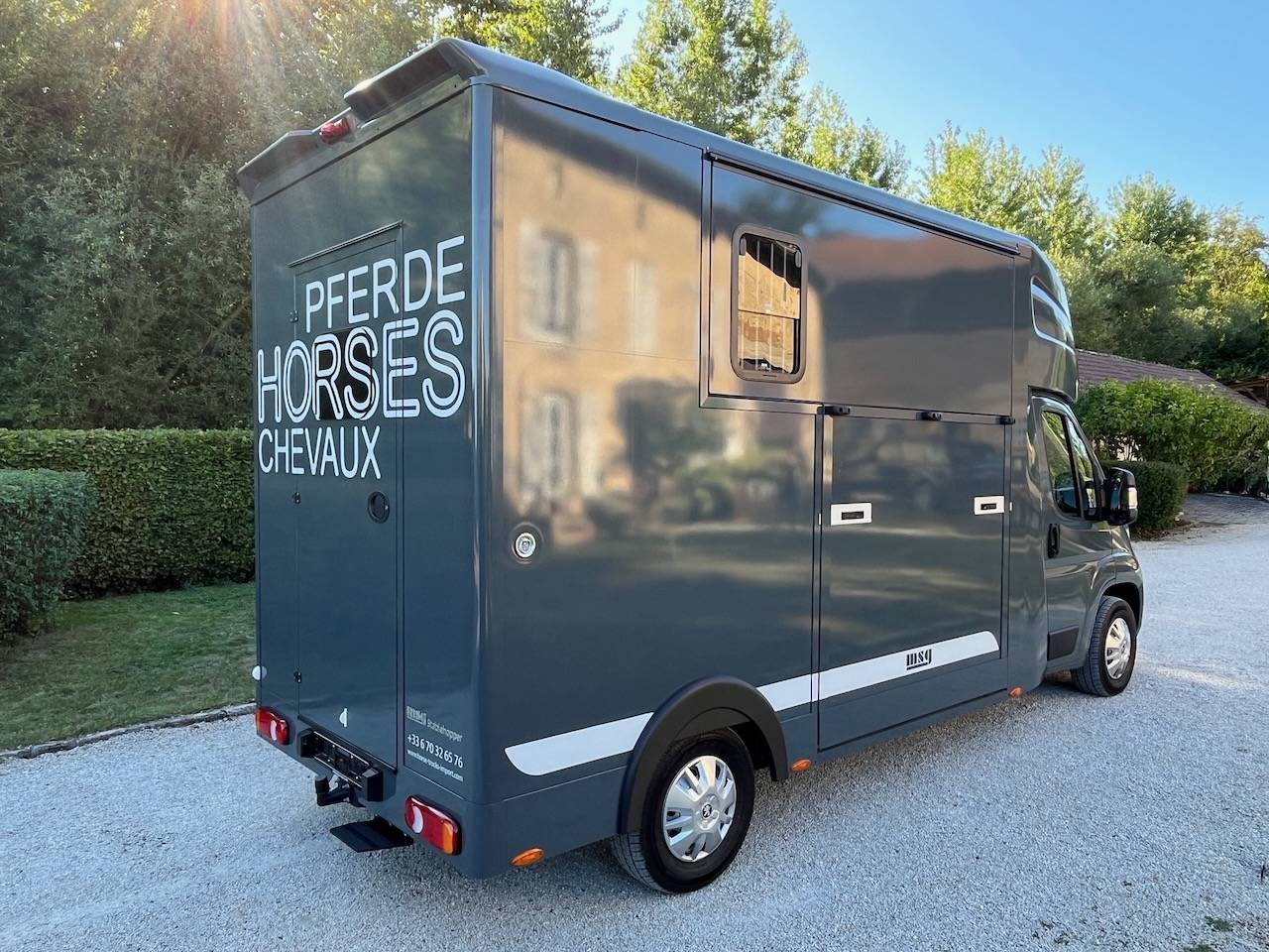 Horsebox HGV Peugeot PEUGEOT BOXER BLUEHDI 165 MSG STALLION LIGHT  Used