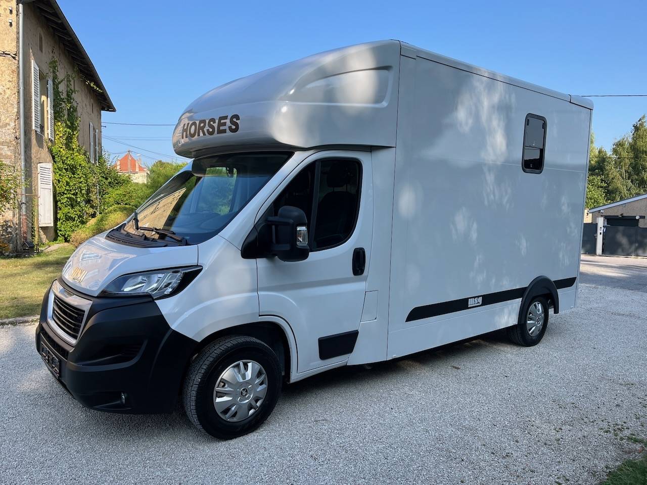 Horsebox HGV Peugeot PEUGEOT BOXER BLUEHDI 165 MSG STALLION LIGHT 2025 Used