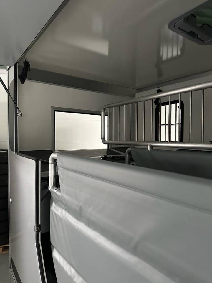 Horsebox HGV Nissan NISSAN INTERSTAR 165 MSG LIGHT 5S 2026 New
