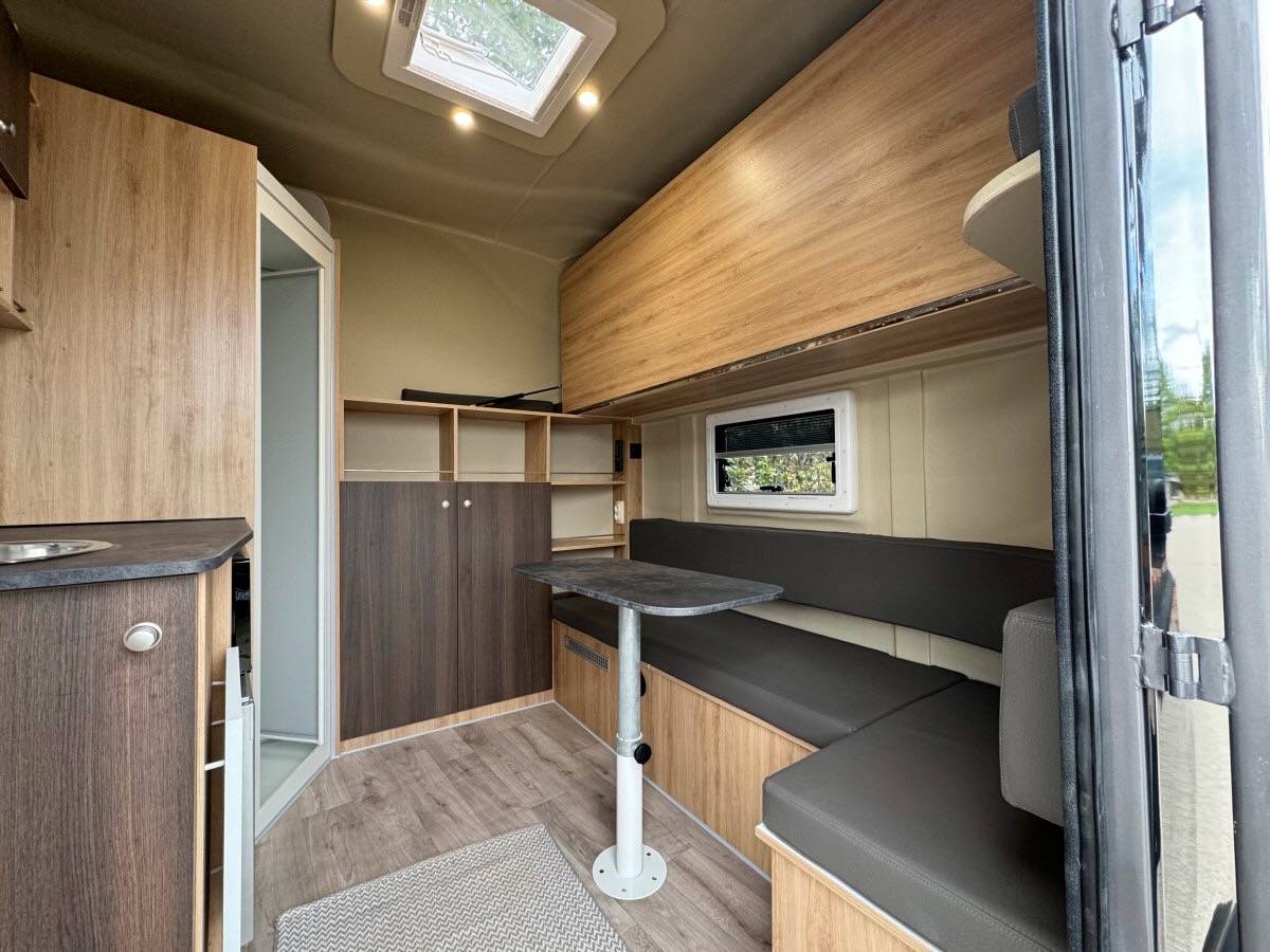 Trailer Anka REMORQUE ANKA 2 CHEVAUX & GRAND HOME CAR 2026 New
