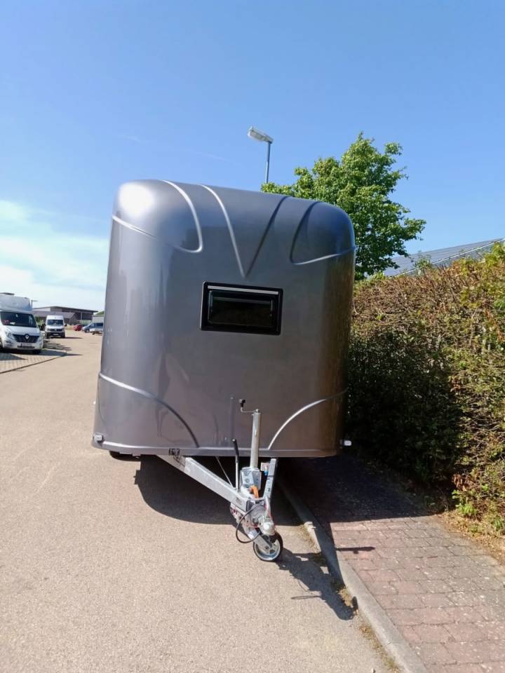 Trailer Anka REMORQUE ANKA 2 CHEVAUX & GRAND HOME CAR 2026 New
