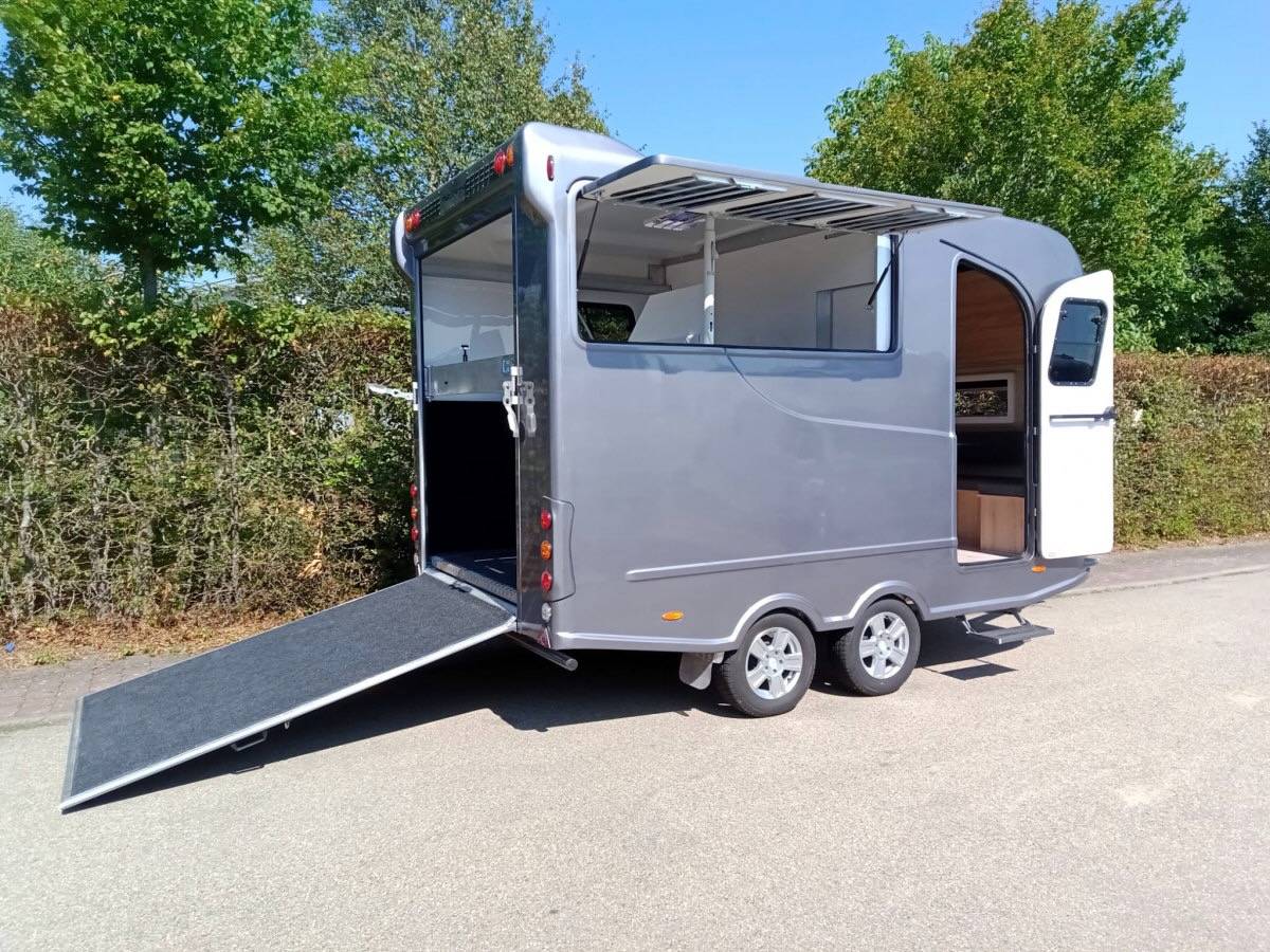 Trailer Anka REMORQUE ANKA 2 CHEVAUX & GRAND HOME CAR 2026 New